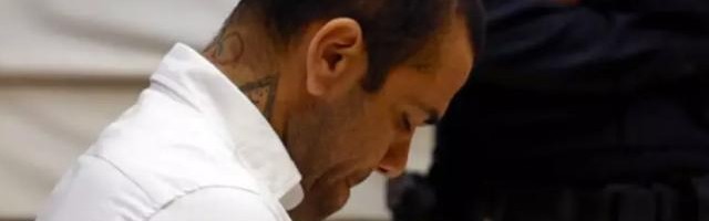 完美体育-阿尔维斯刑期从去年1月20日算起 2026年1月或出狱