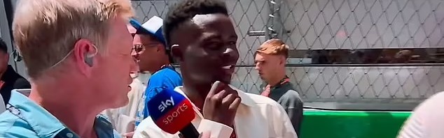 萨卡观看F1拒绝接受采访遭批评：非常傲慢，看看凯恩怎么做得