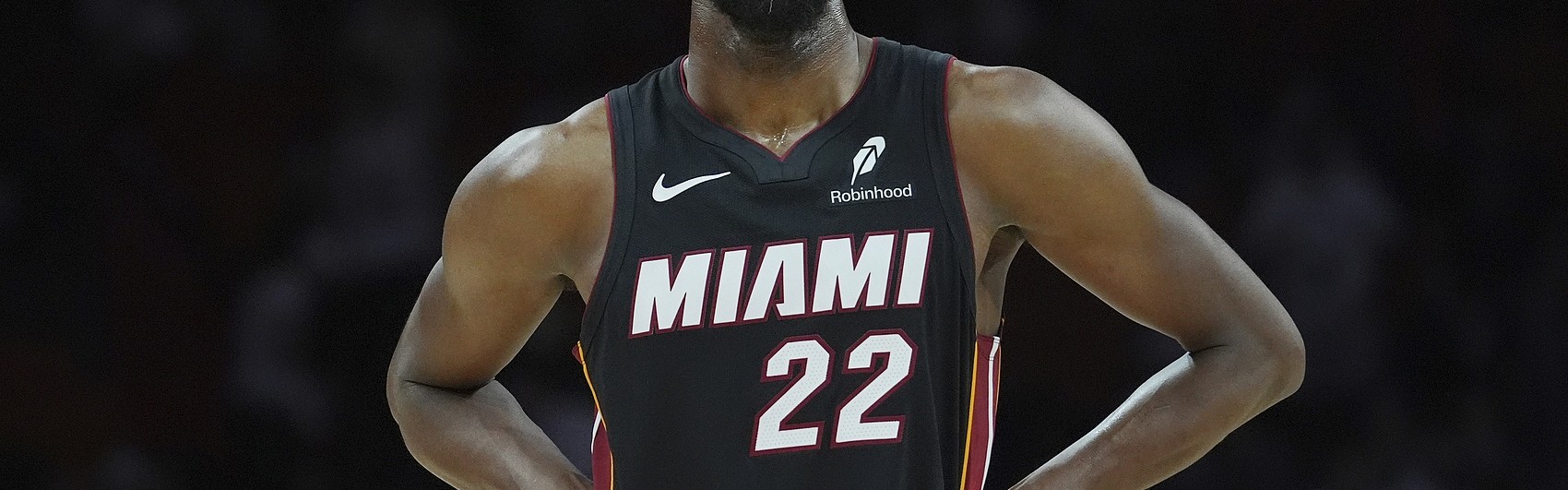 完美体育官方网站-维金斯交易谈判陷入停滞：热火高报价遇阻，湖人拒付首轮签